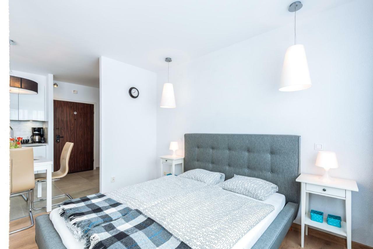 Apartamenty Navigator-Port โควอบเซก ภายนอก รูปภาพ