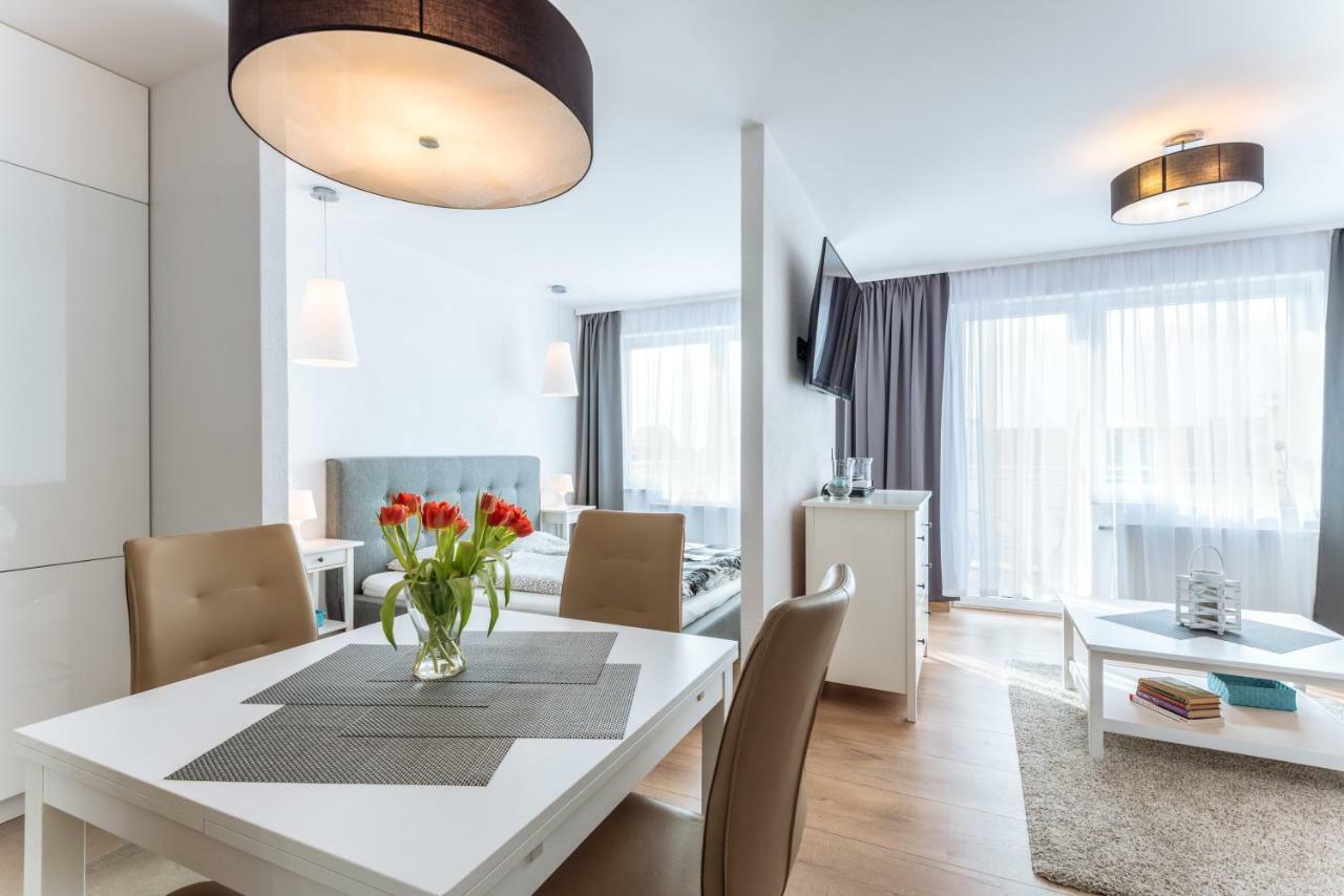 Apartamenty Navigator-Port โควอบเซก ภายนอก รูปภาพ