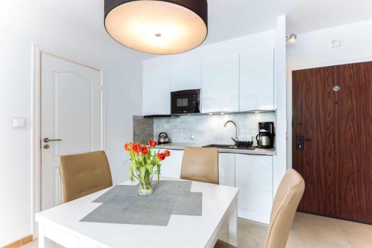Apartamenty Navigator-Port โควอบเซก ภายนอก รูปภาพ