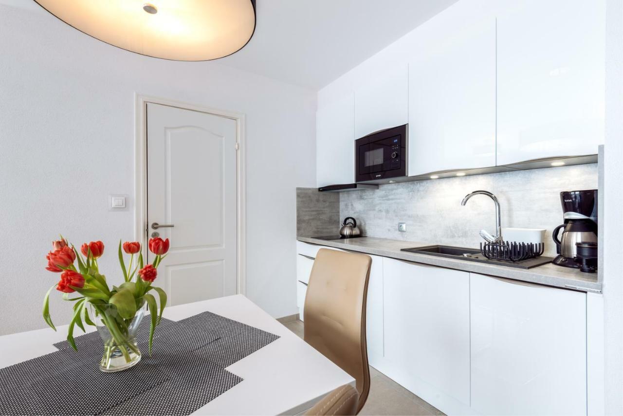 Apartamenty Navigator-Port โควอบเซก ภายนอก รูปภาพ